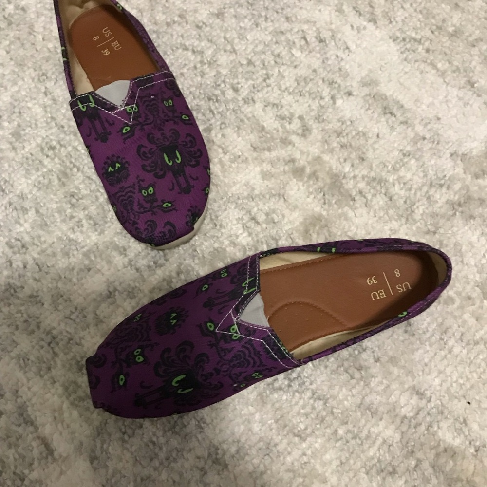 TOMS - Picture 4 of 10